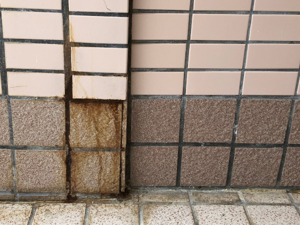 外壁の不良箇所から雨漏り|外壁塗装・屋根塗装のことなら福岡市・糸島市のエコテックス